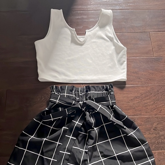 SHEIN set, white tank top and black tie up shorts, size small - Picture 1 of 3